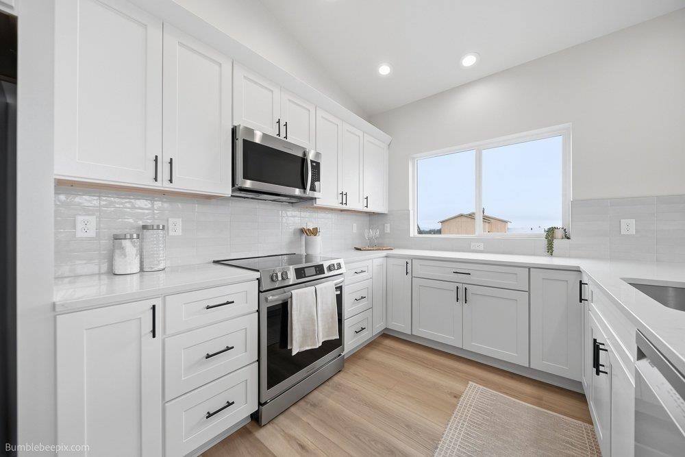 1012 Steptoe View Ln - Photo 15