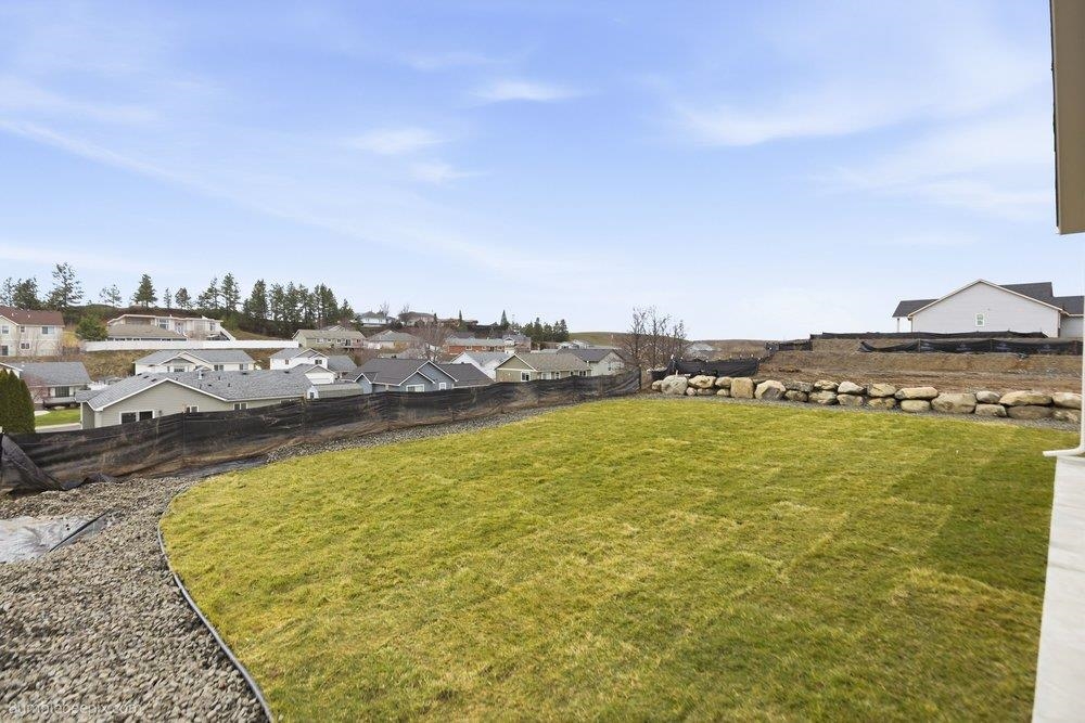 1012 Steptoe View Ln - Photo 28