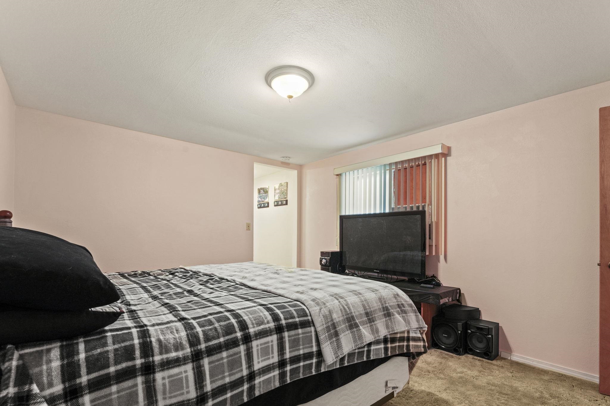 13122 Deer Valley Rd - Photo 15