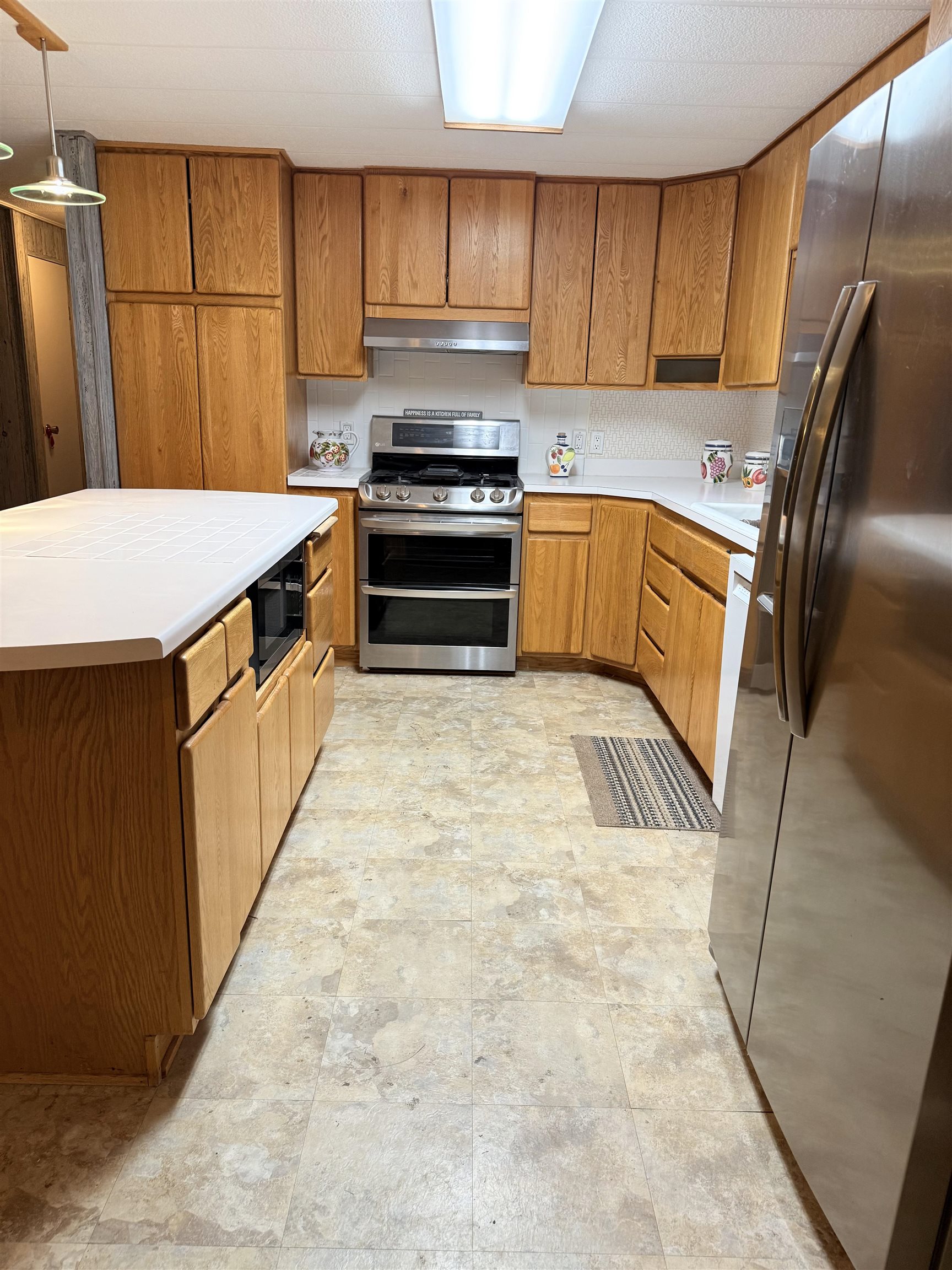 411 SW College Ave - Photo 9