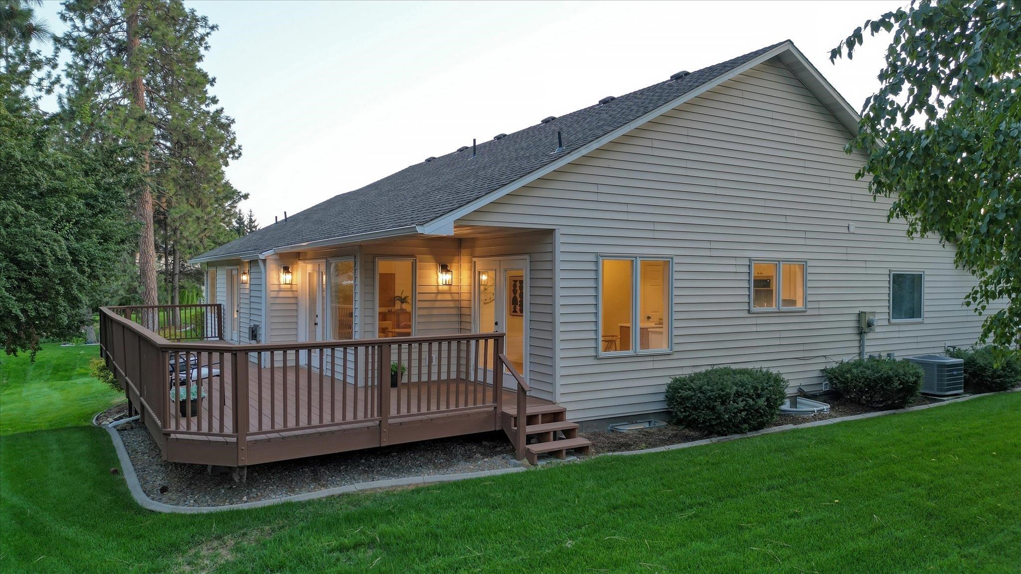 4420 E 51st Ln - Photo 4