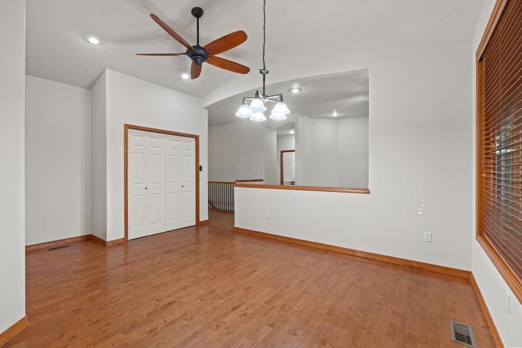 510 E Golden Eagle Ln - Photo 17