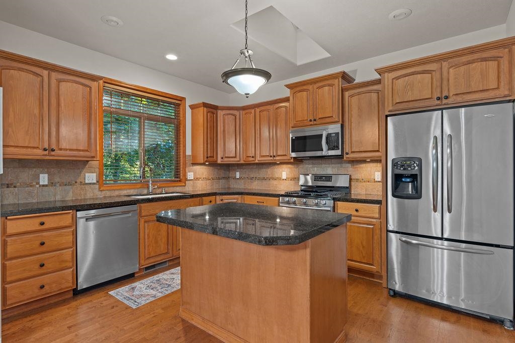 510 E Golden Eagle Ln - Photo 3