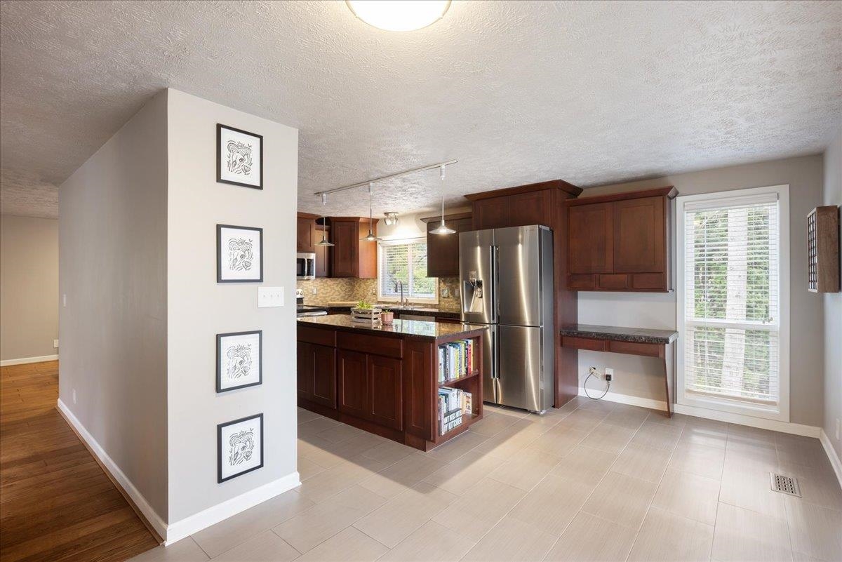 2417 E 35th Ave - Photo 12