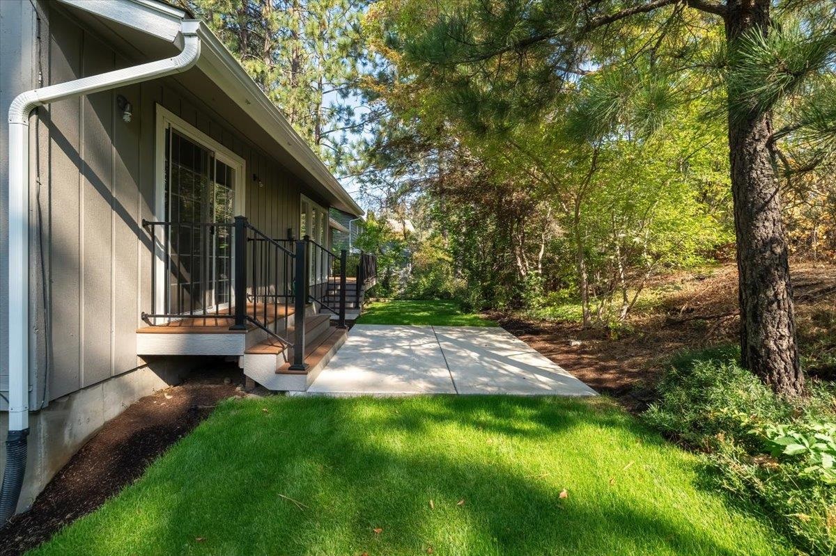 2417 E 35th Ave - Photo 31