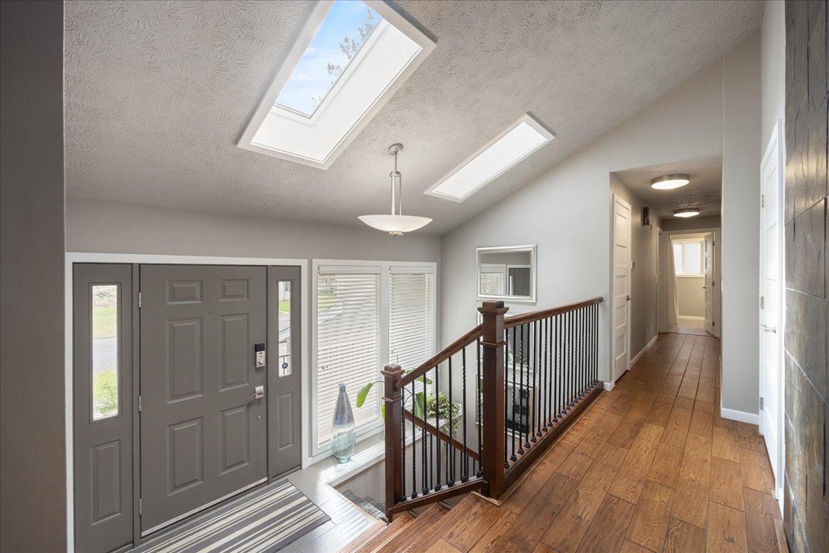 2417 E 35th Ave - Photo 5