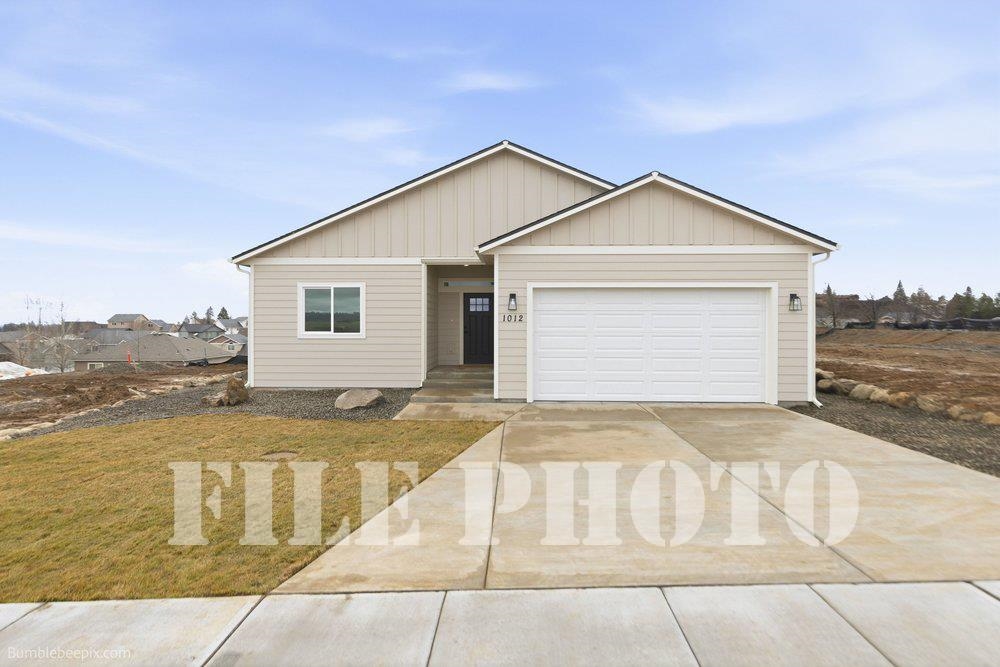 1024 Steptoe View Ln - Photo 1