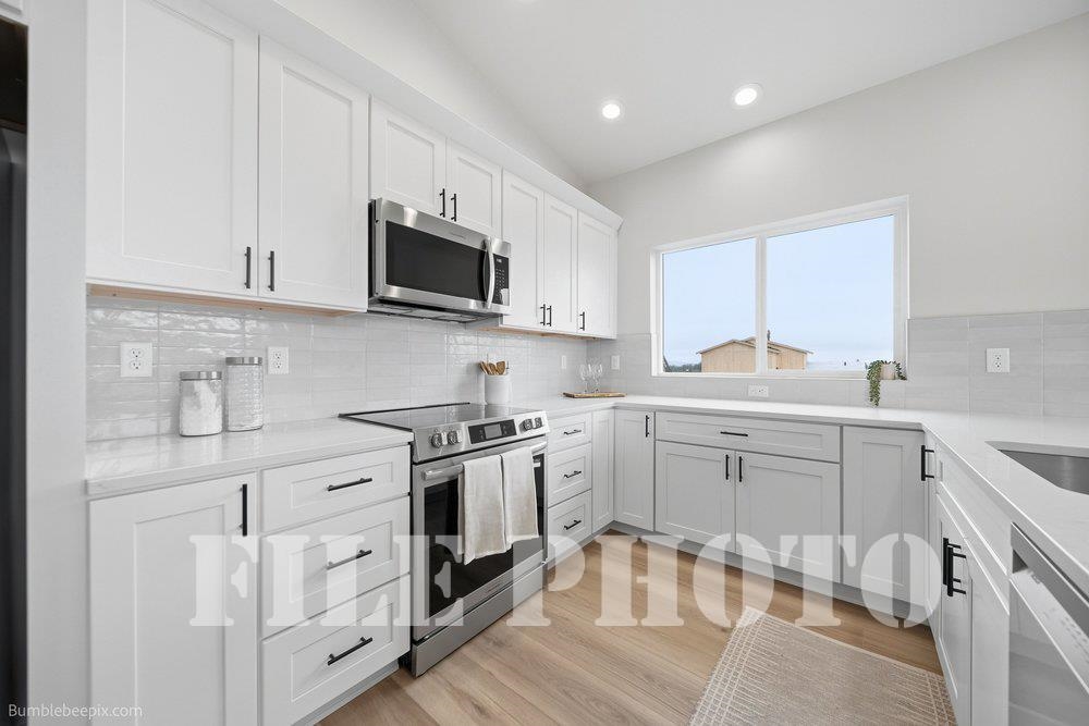 1024 Steptoe View Ln - Photo 13