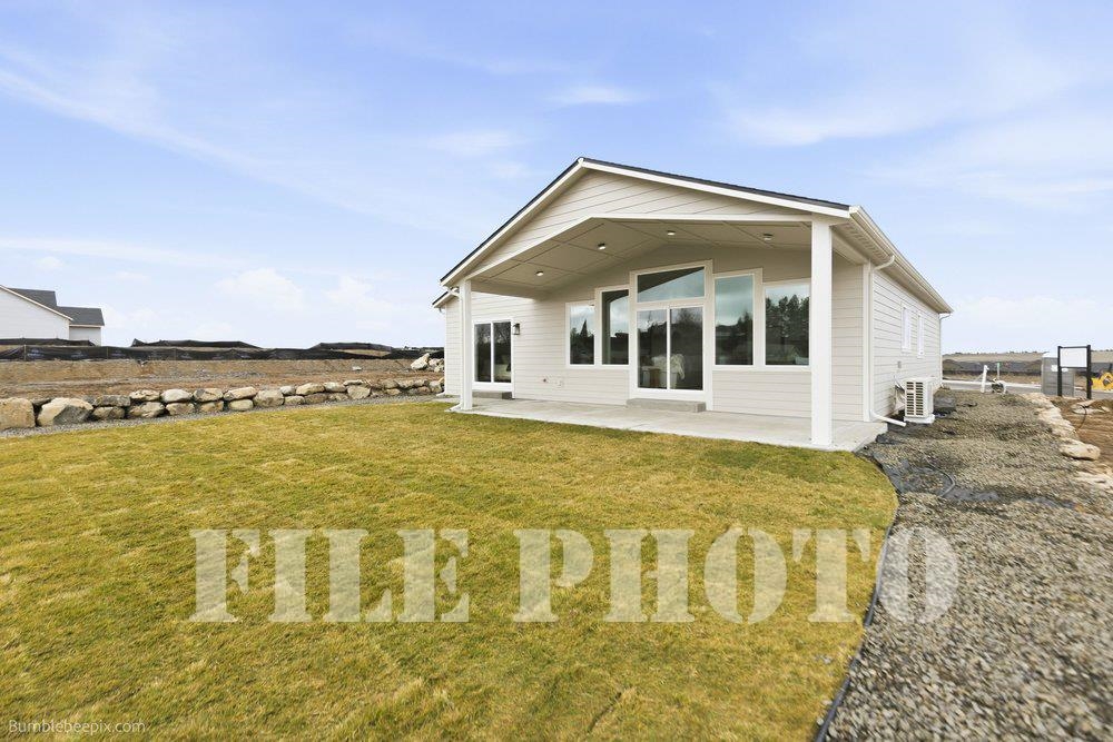 1024 Steptoe View Ln - Photo 25