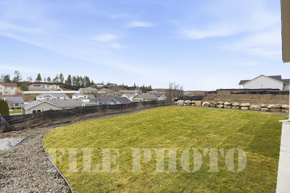 1024 Steptoe View Ln - Photo 28