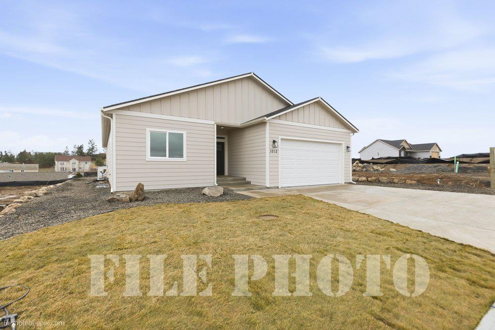 1024 Steptoe View Ln - Photo 29