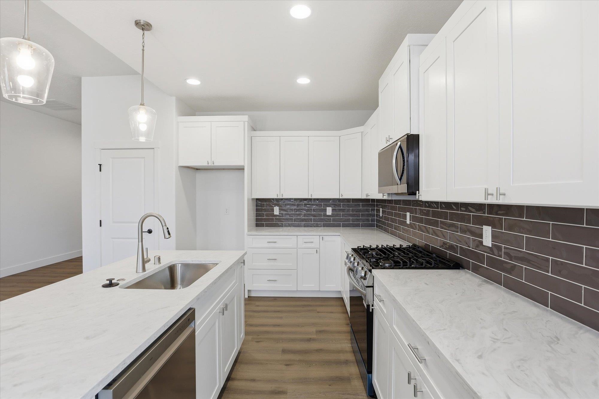1109 - Unit 21 N Country Club Dr - Photo 12