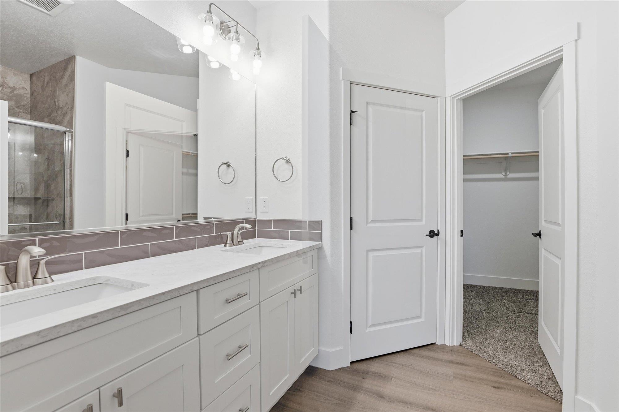 1109 - Unit 21 N Country Club Dr - Photo 18
