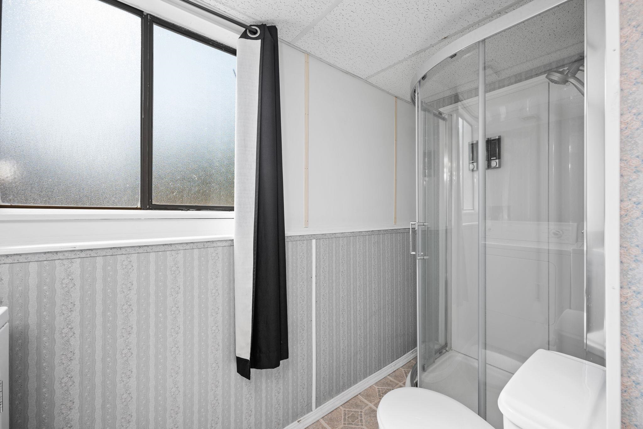 14406 E 7th Ave - Photo 19