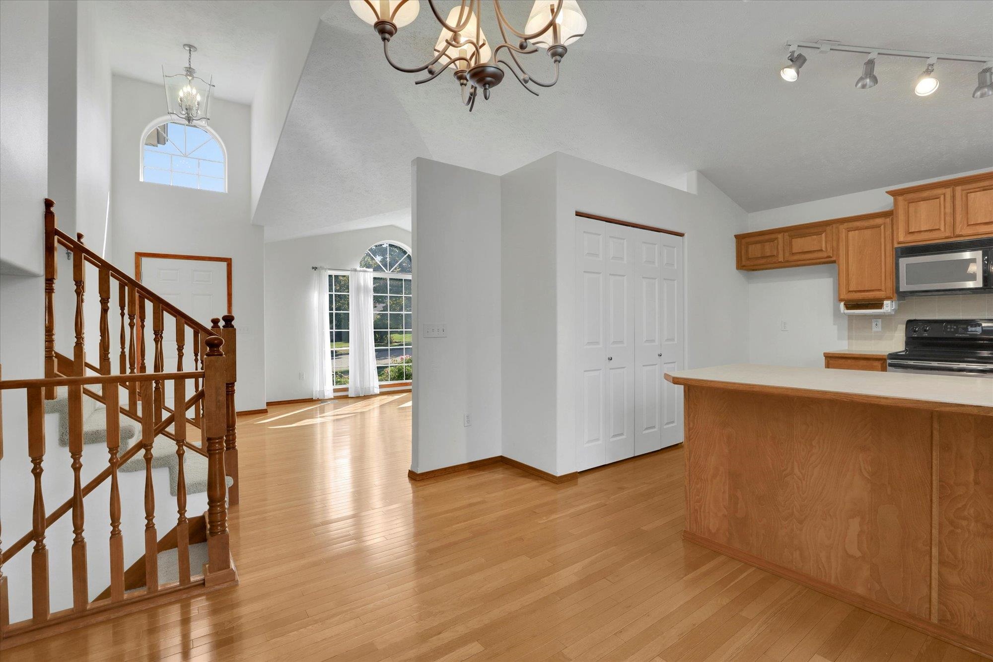 6706 S MORAN VIEW St - Photo 13