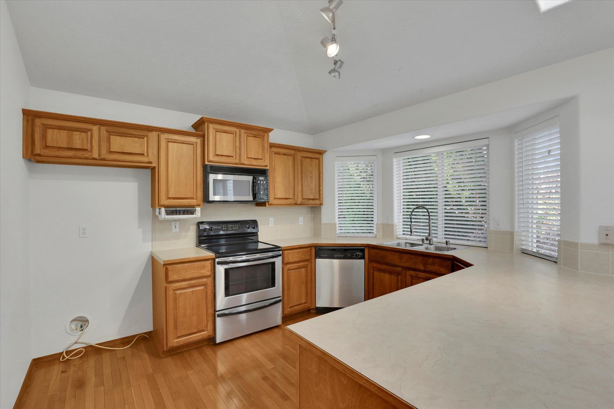 6706 S MORAN VIEW St - Photo 16