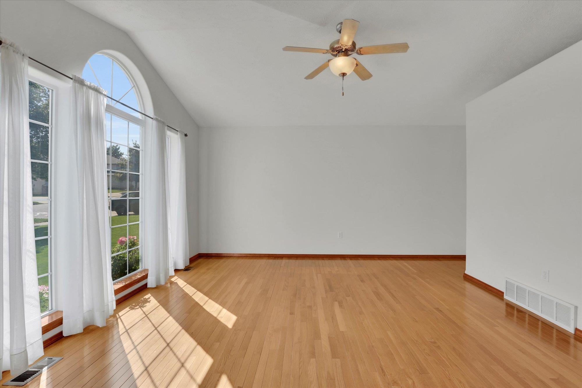 6706 S MORAN VIEW St - Photo 7