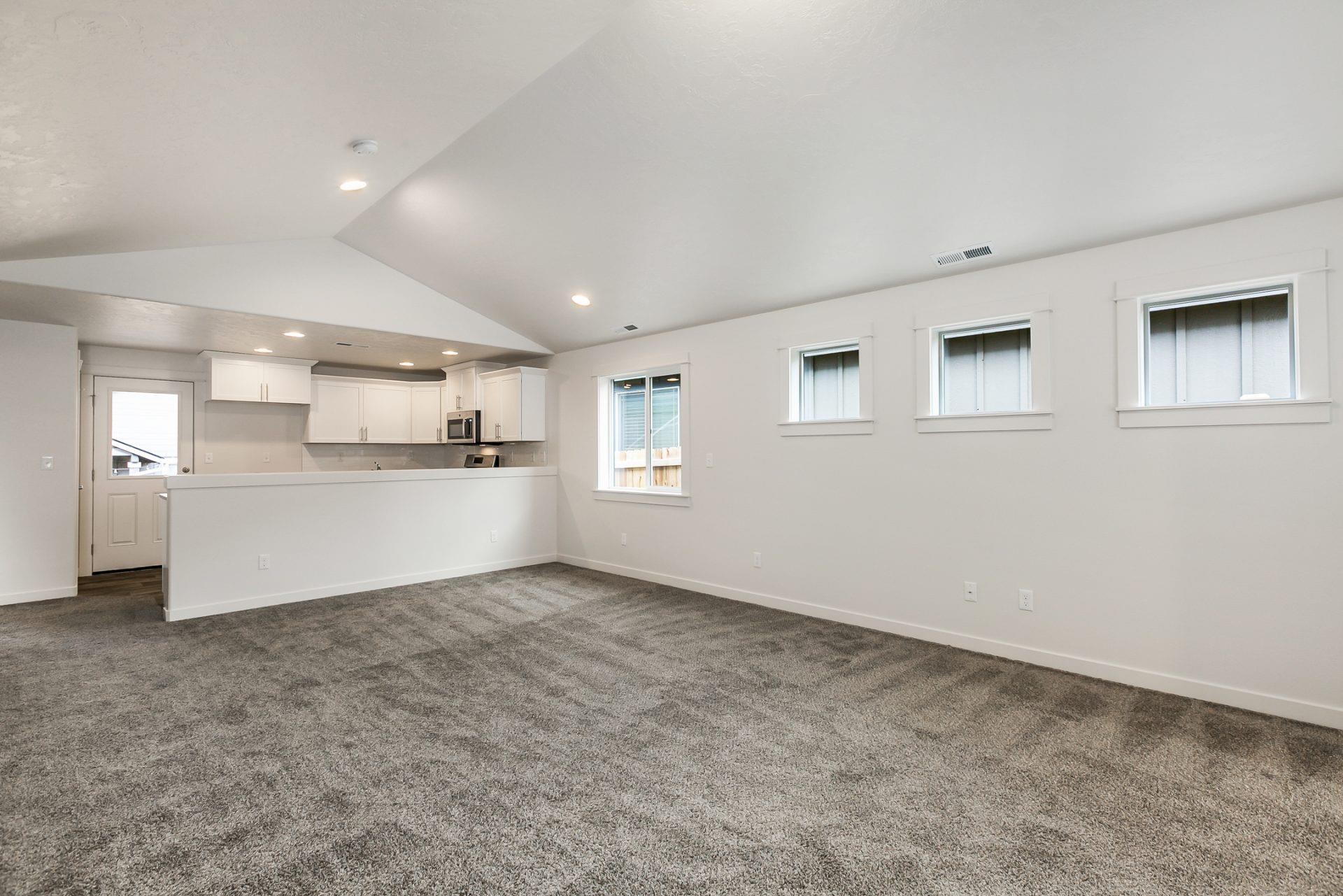 314 N Viewmont Ct - Photo 3