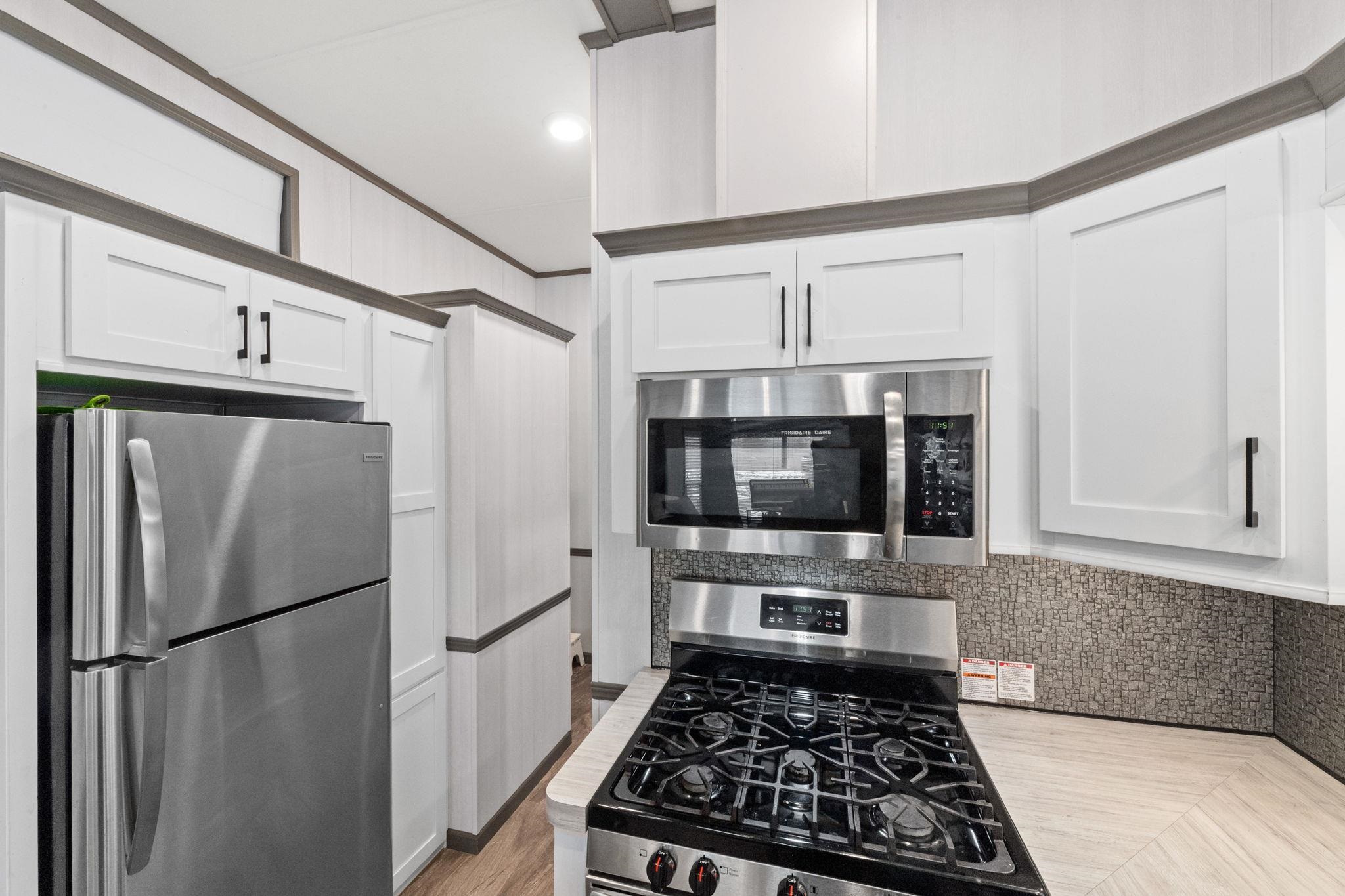 1071 Lenora Dr - Photo 13