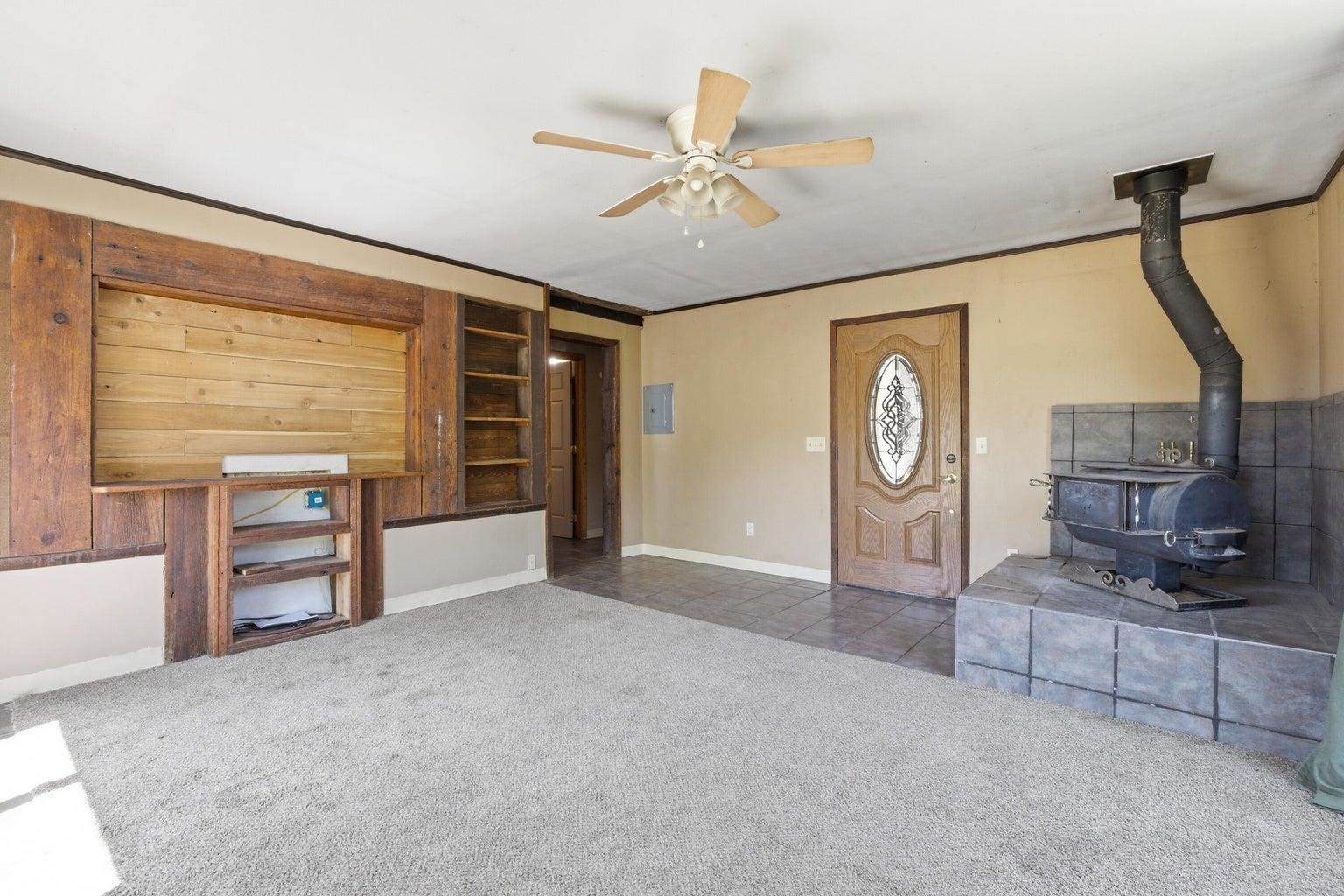 4552 Paradise Way - Photo 4