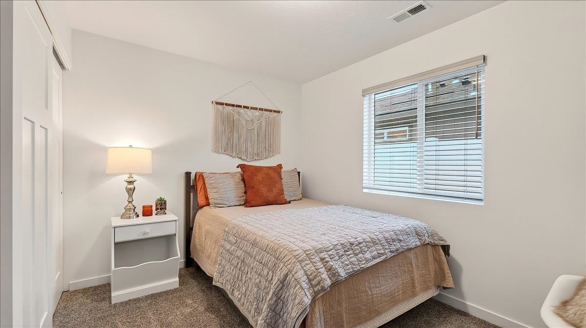 18511 E 3rd Ave - Photo 3