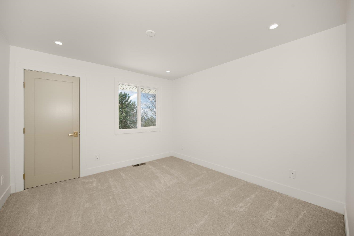6903 E 42nd Ave - Photo 31