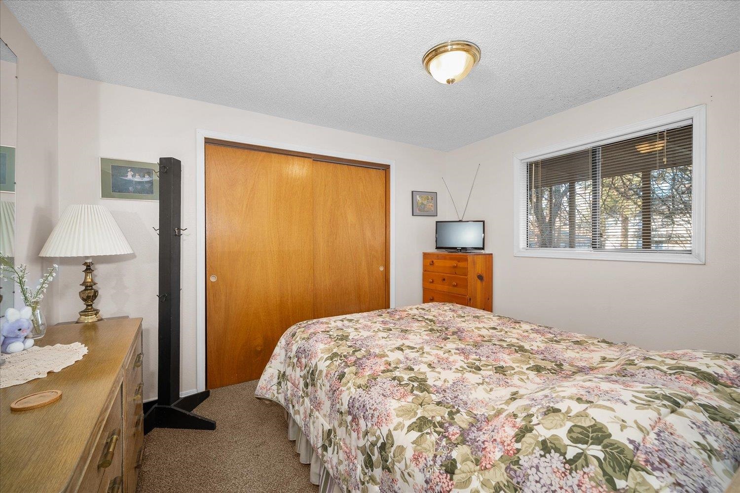 624 UNION St - Photo 18