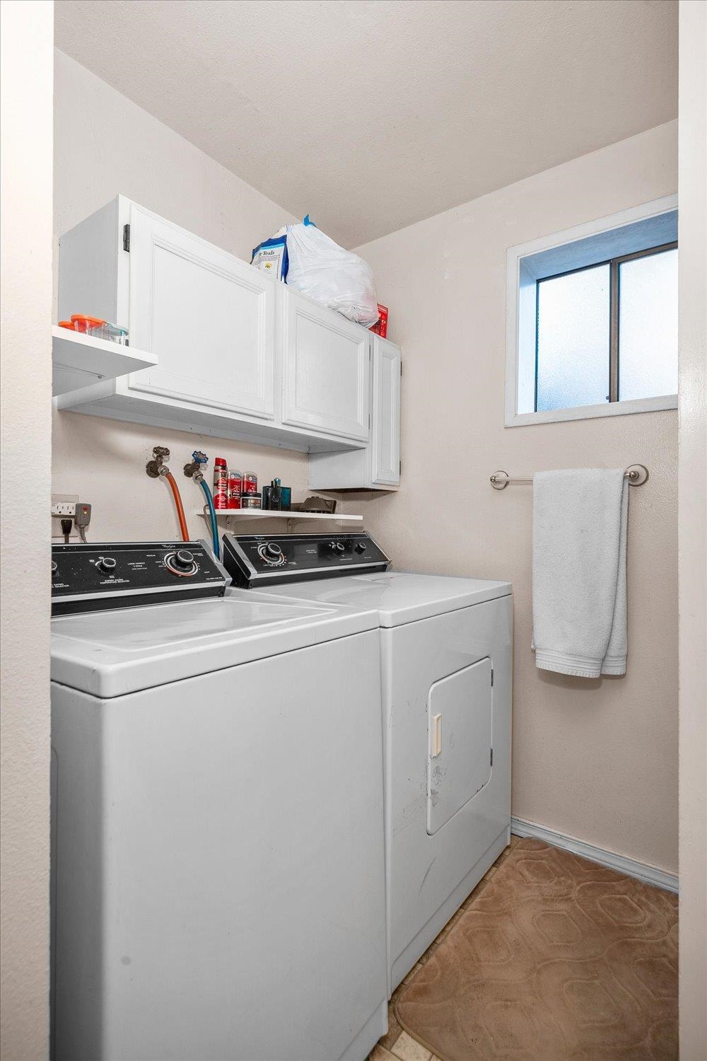 624 UNION St - Photo 25