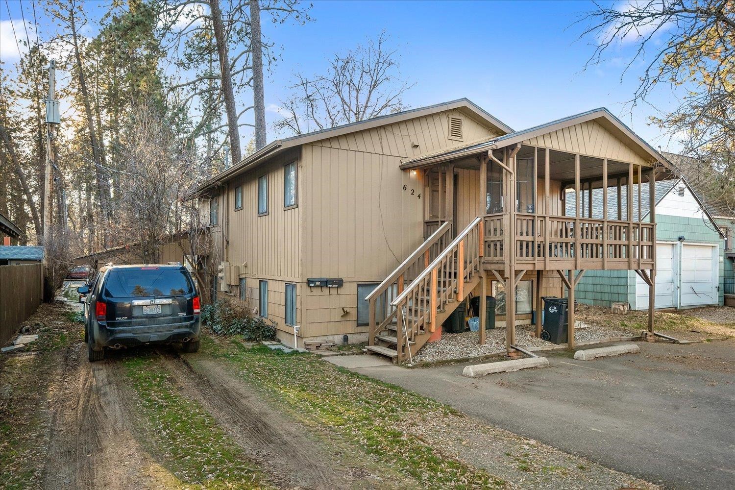 624 UNION St - Photo 4