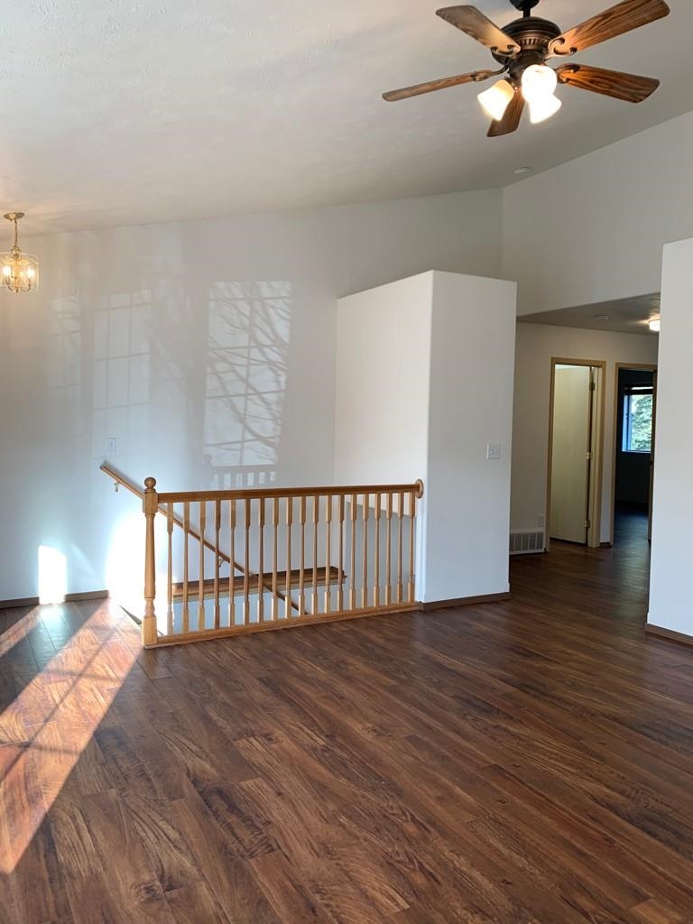11218-11220 N Waikiki Rd - Photo 3