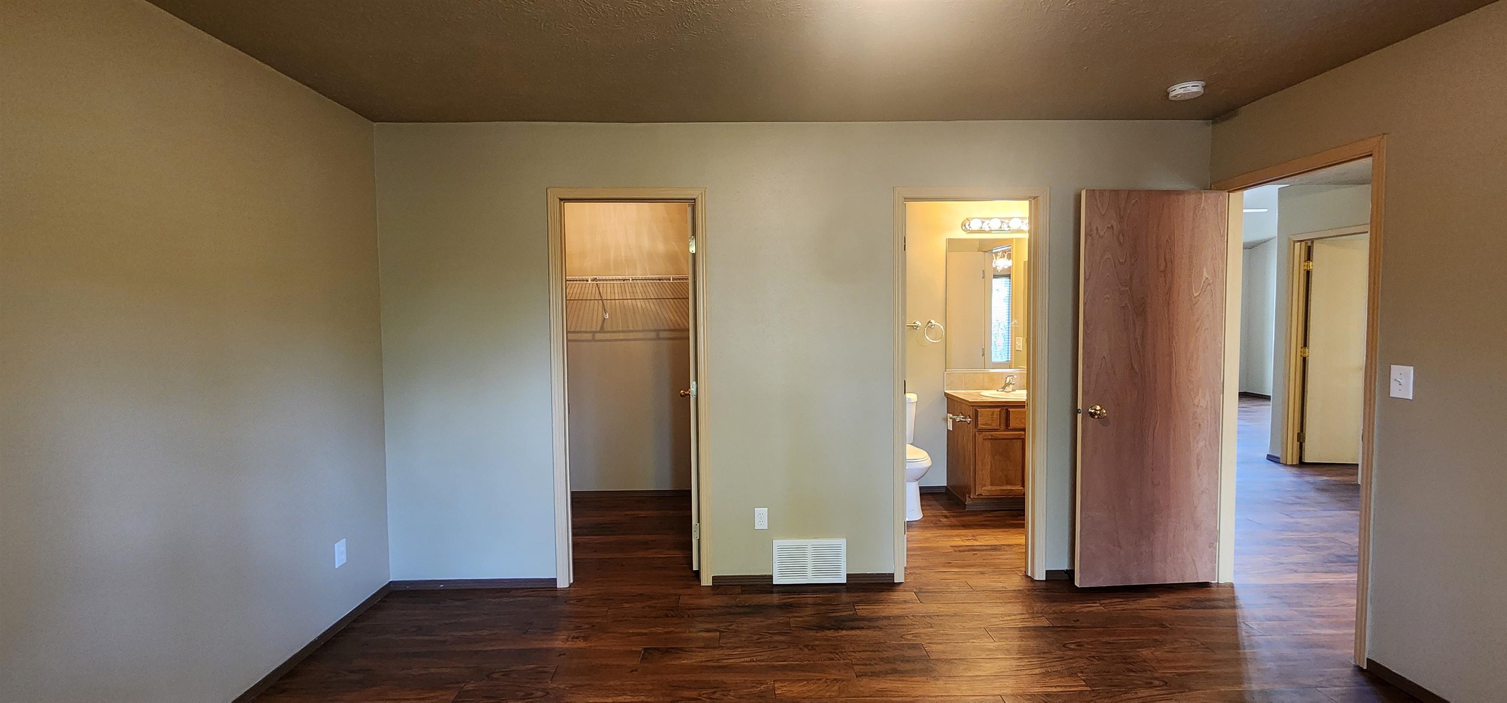 11218-11220 N Waikiki Rd - Photo 26