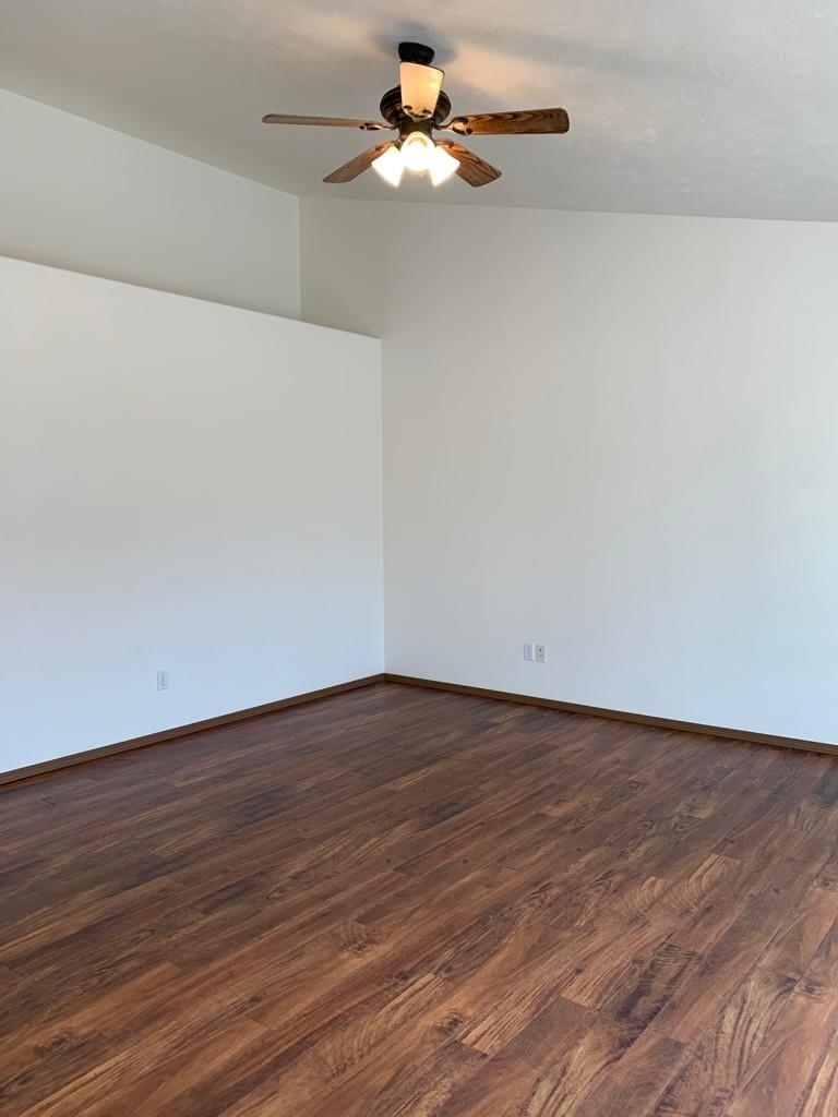 11218-11220 N Waikiki Rd - Photo 37