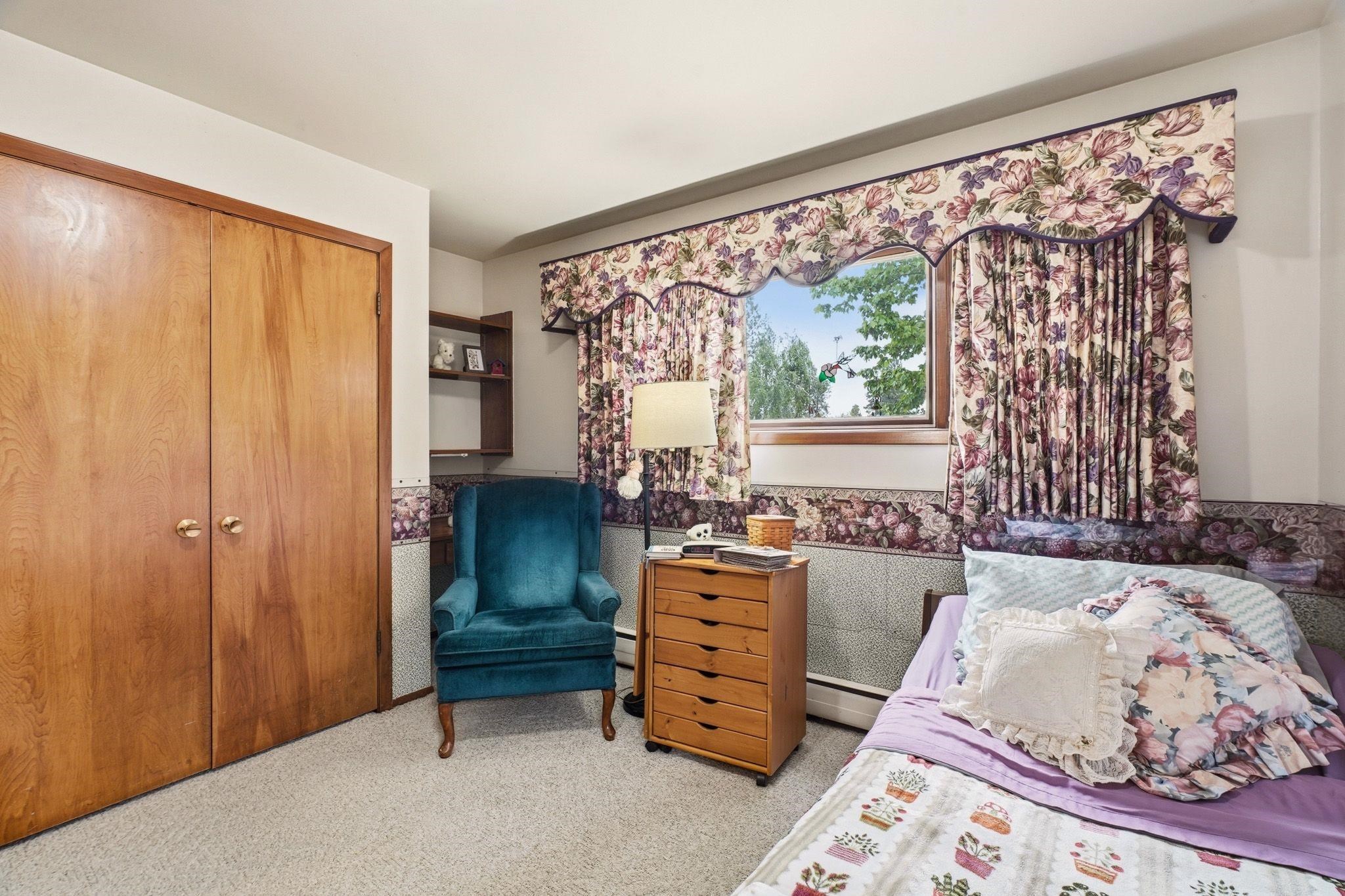 2214 E 36th Ave - Photo 25