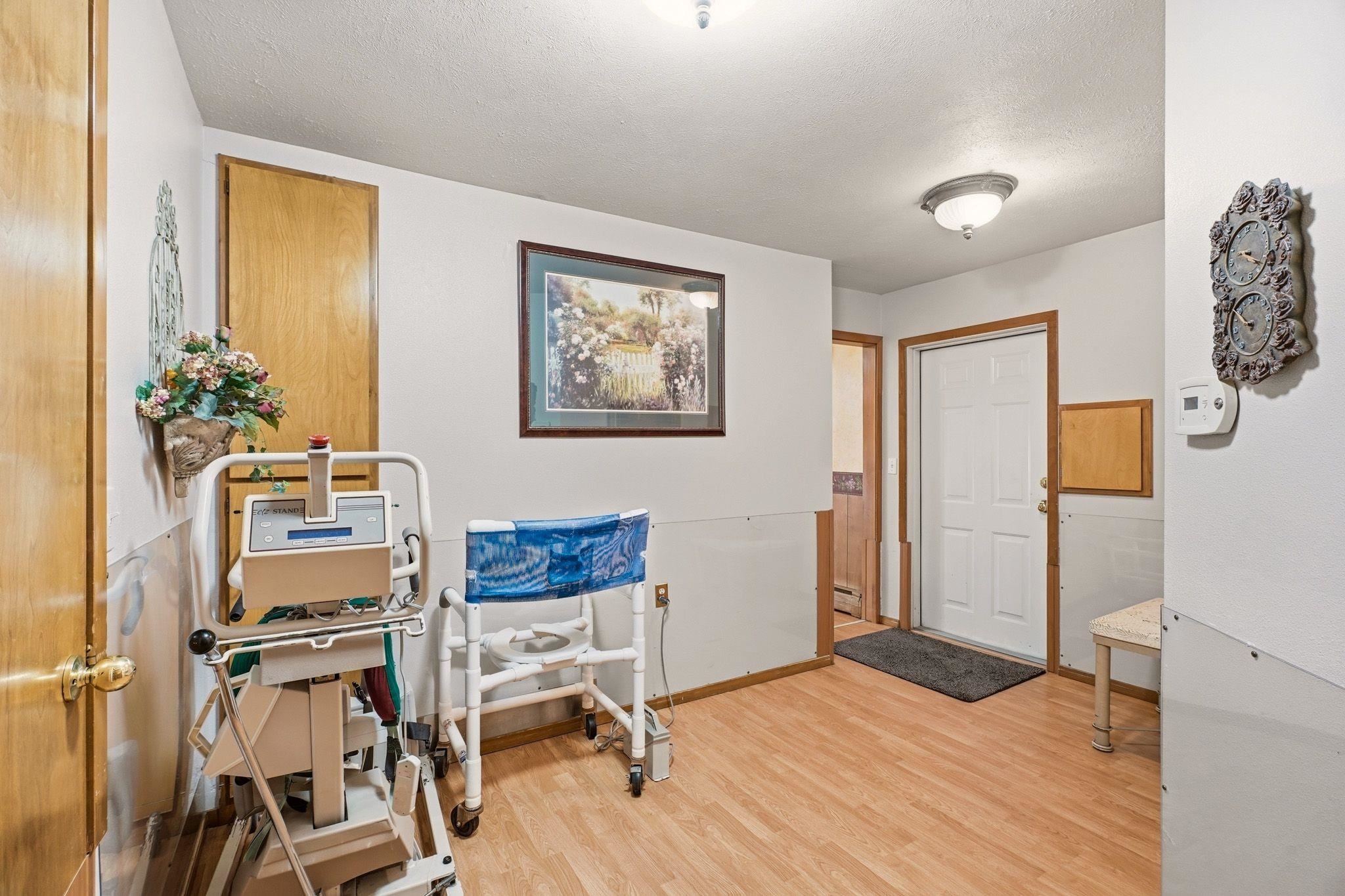 2214 E 36th Ave - Photo 32