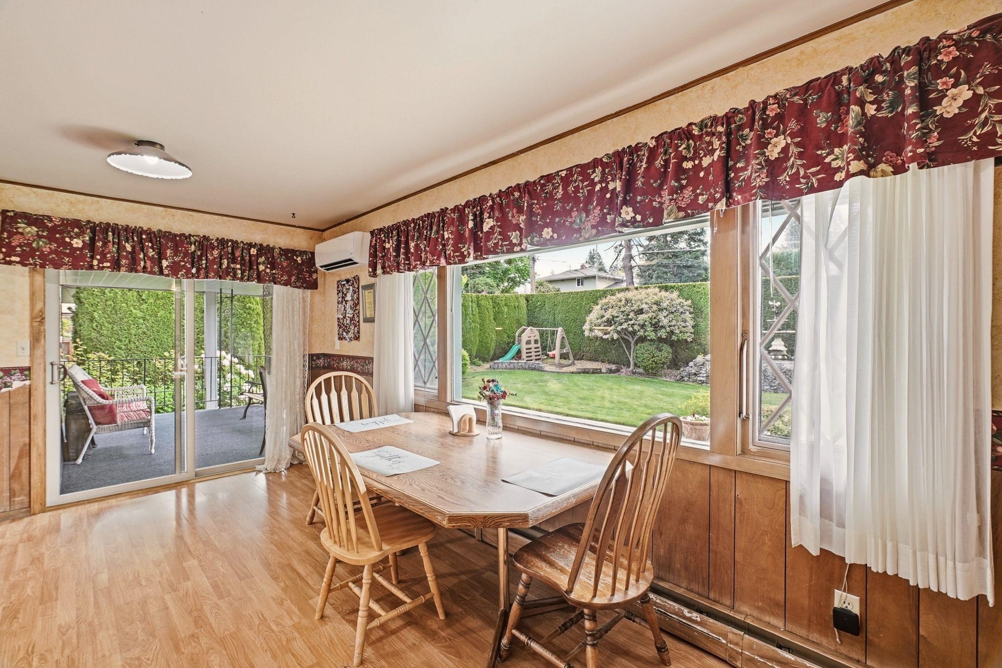2214 E 36th Ave - Photo 8