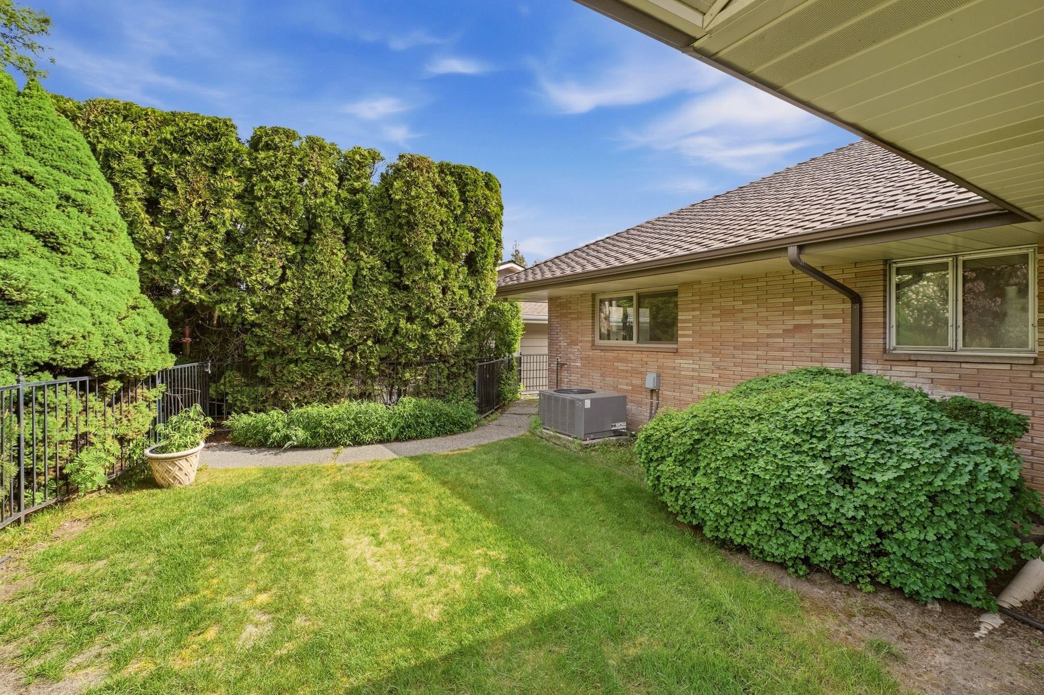 4414 S Helena St - Photo 33