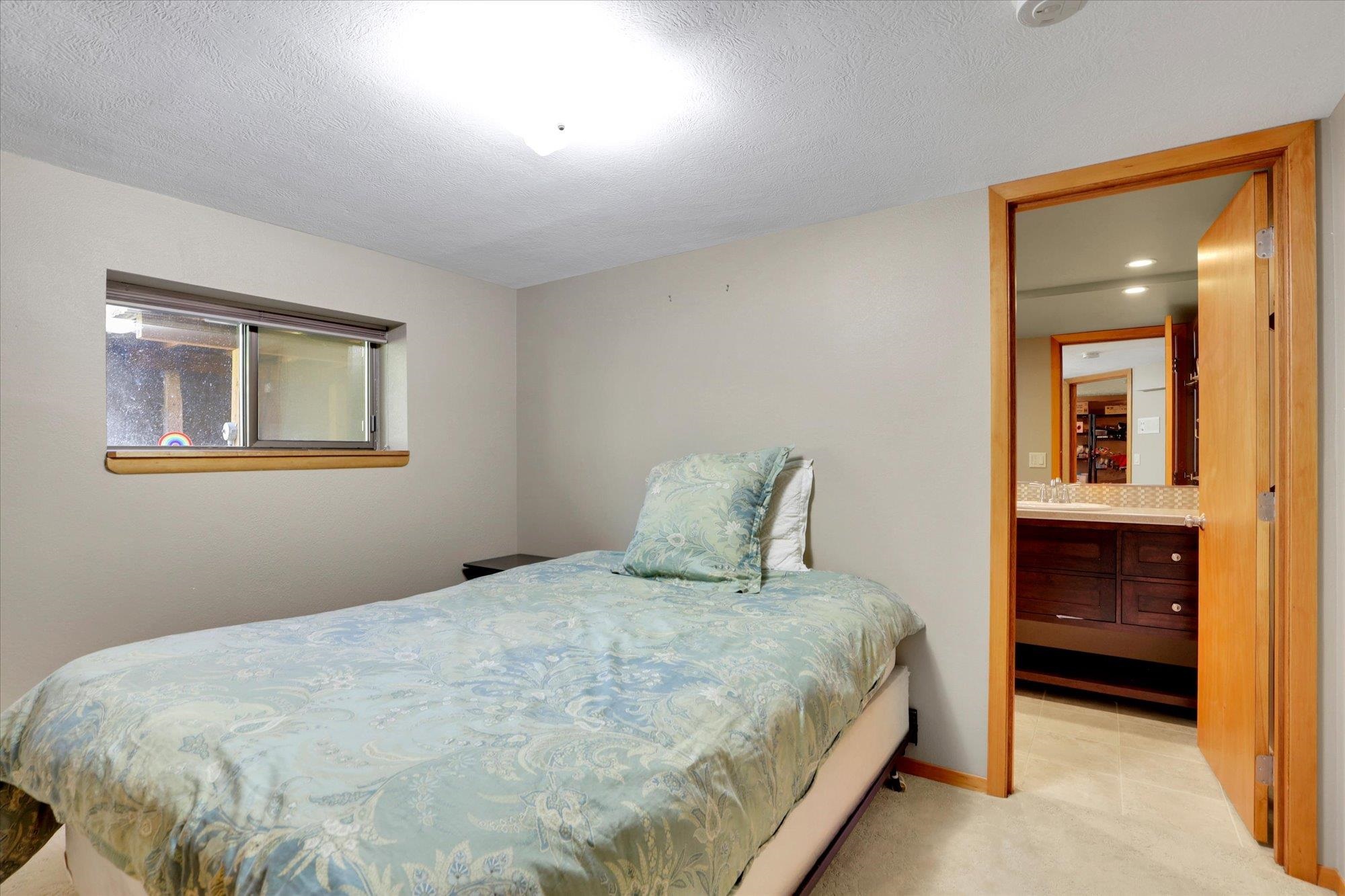 10612 E 46th Ave - Photo 26