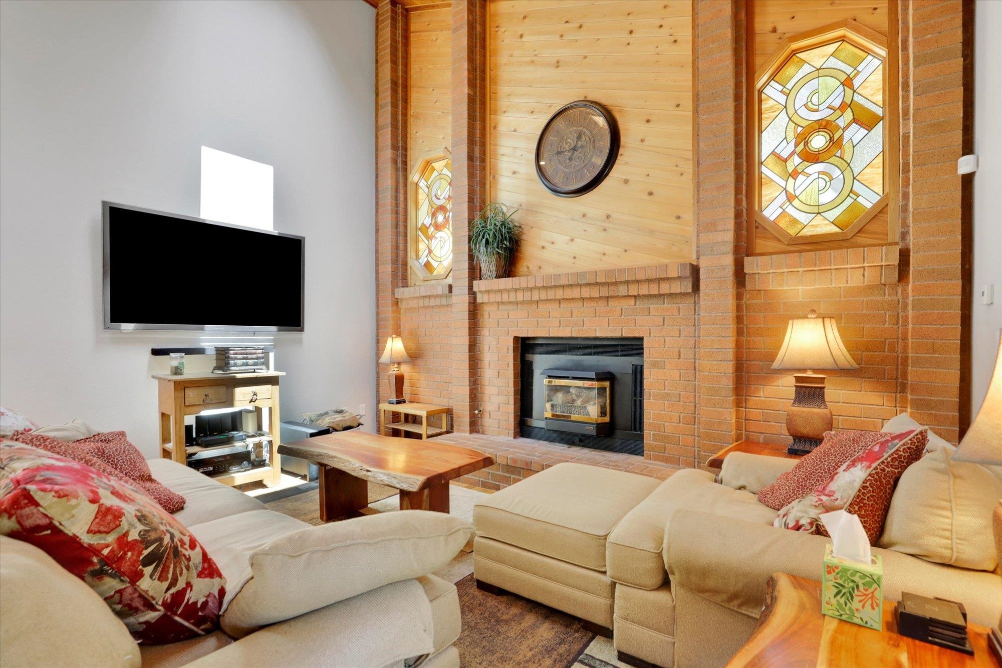 10612 E 46th Ave - Photo 8