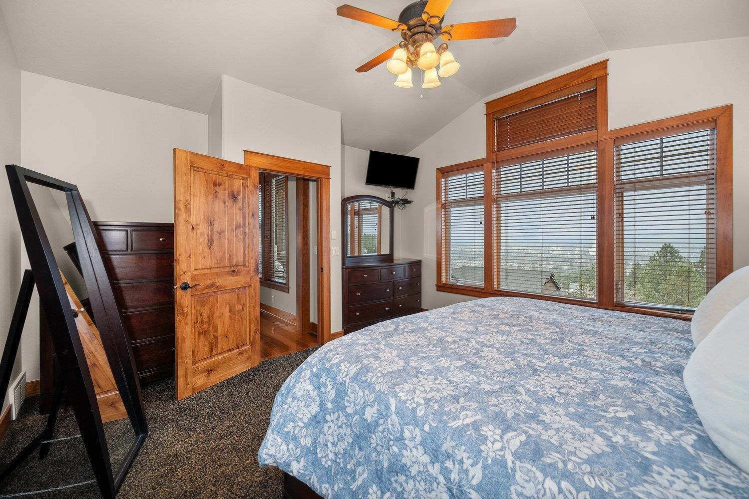 8926 E Courtview Ln - Photo 24