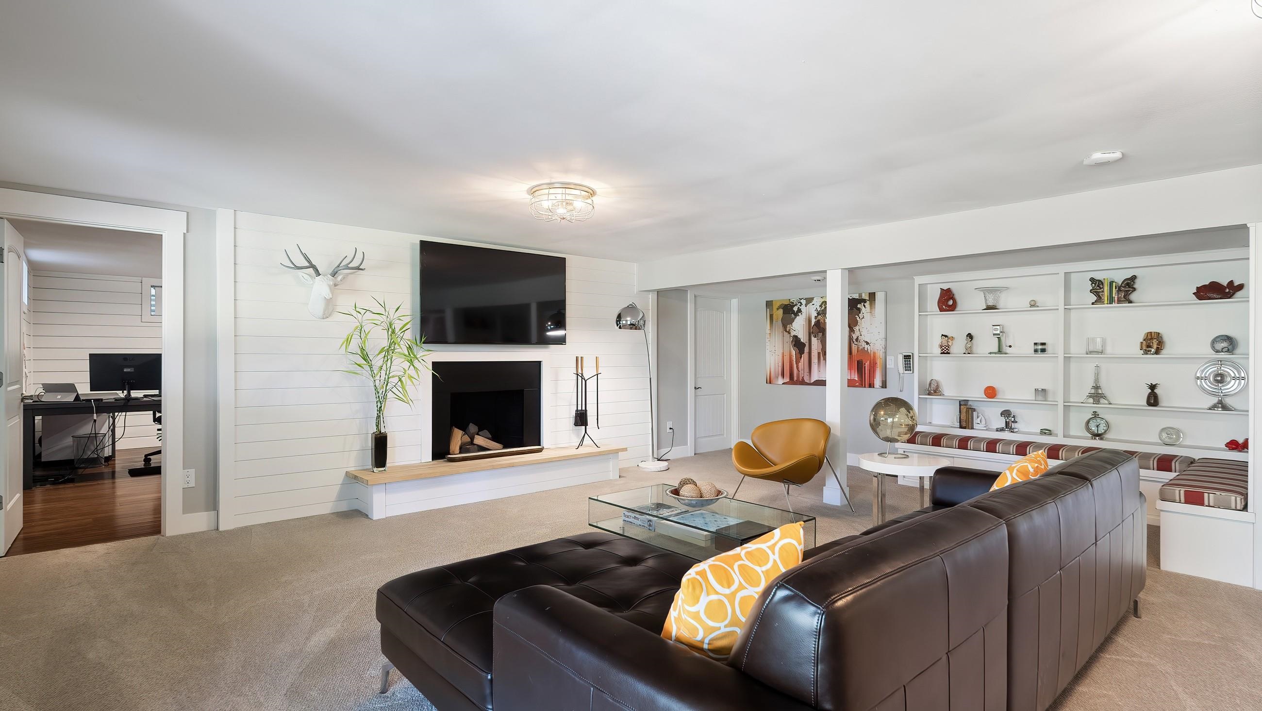 2710 W Regina Ln - Photo 33