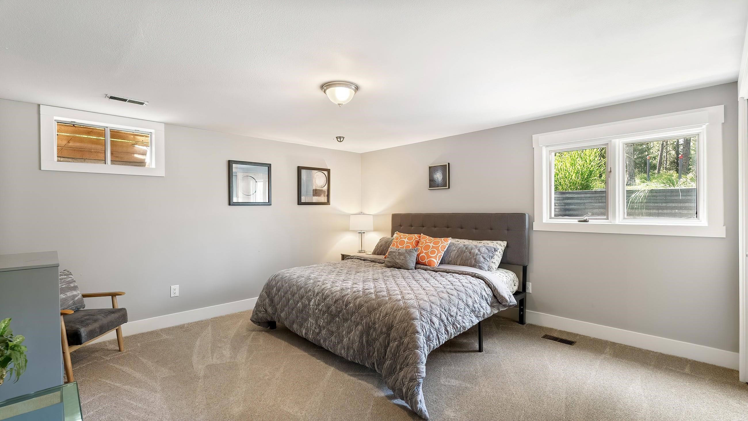 2710 W Regina Ln - Photo 36
