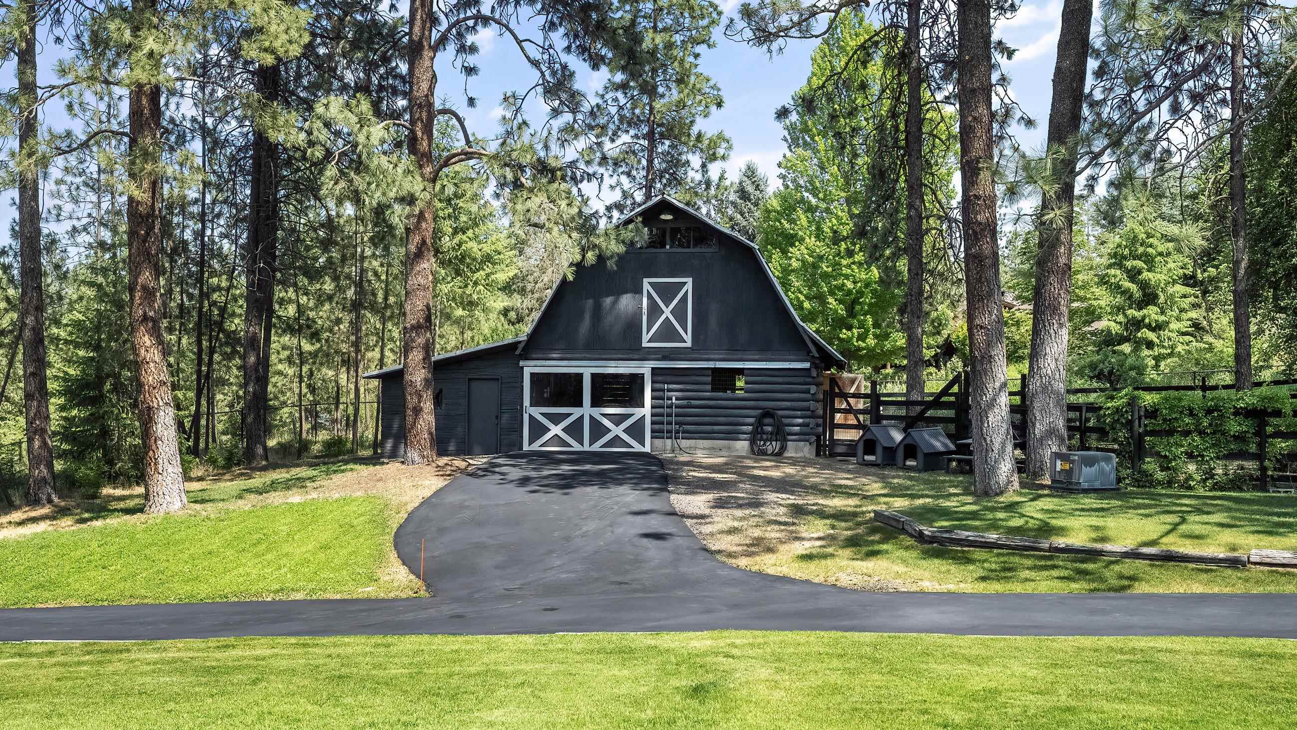 2710 W Regina Ln - Photo 43