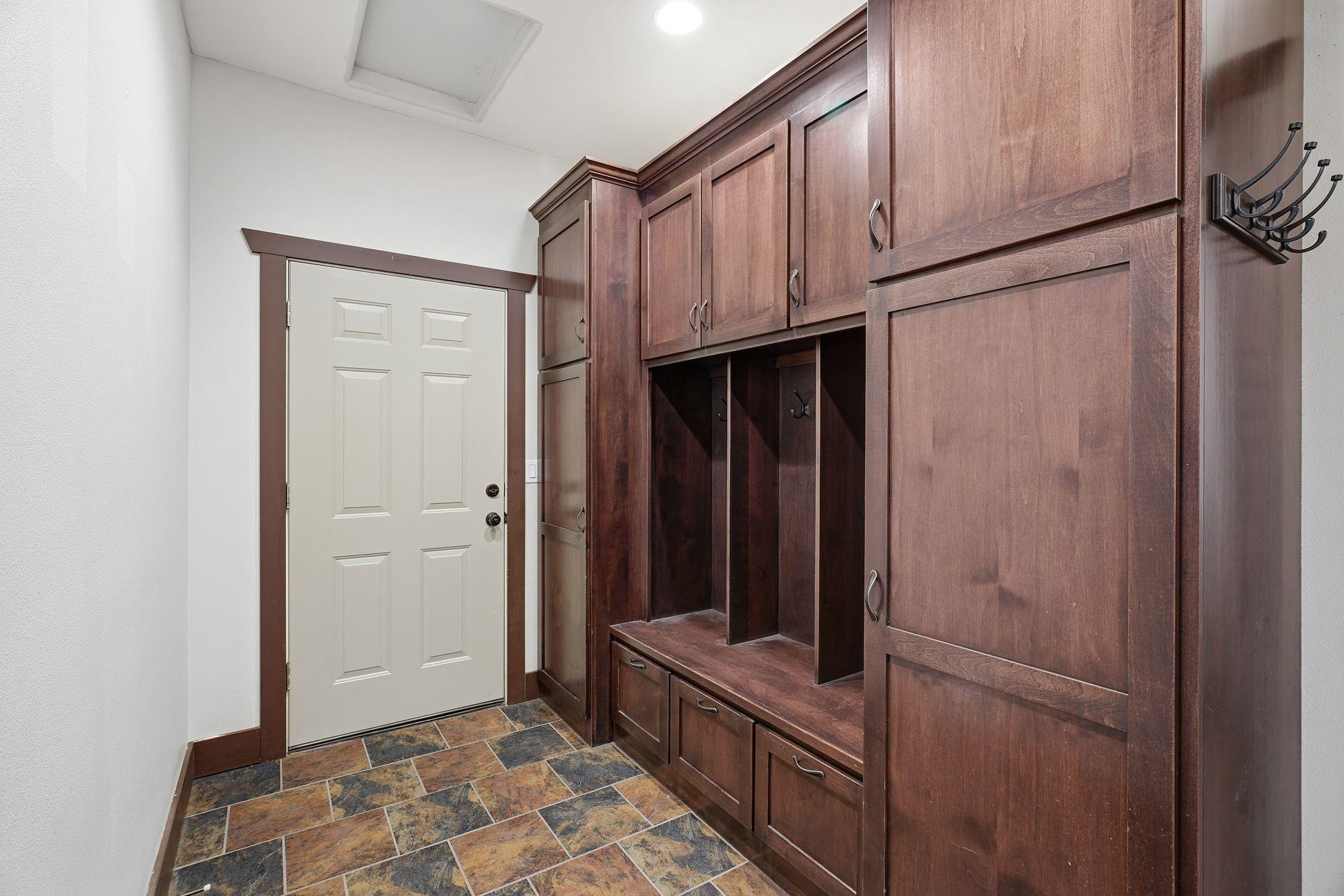 413 NW Dellah Ave - Photo 24