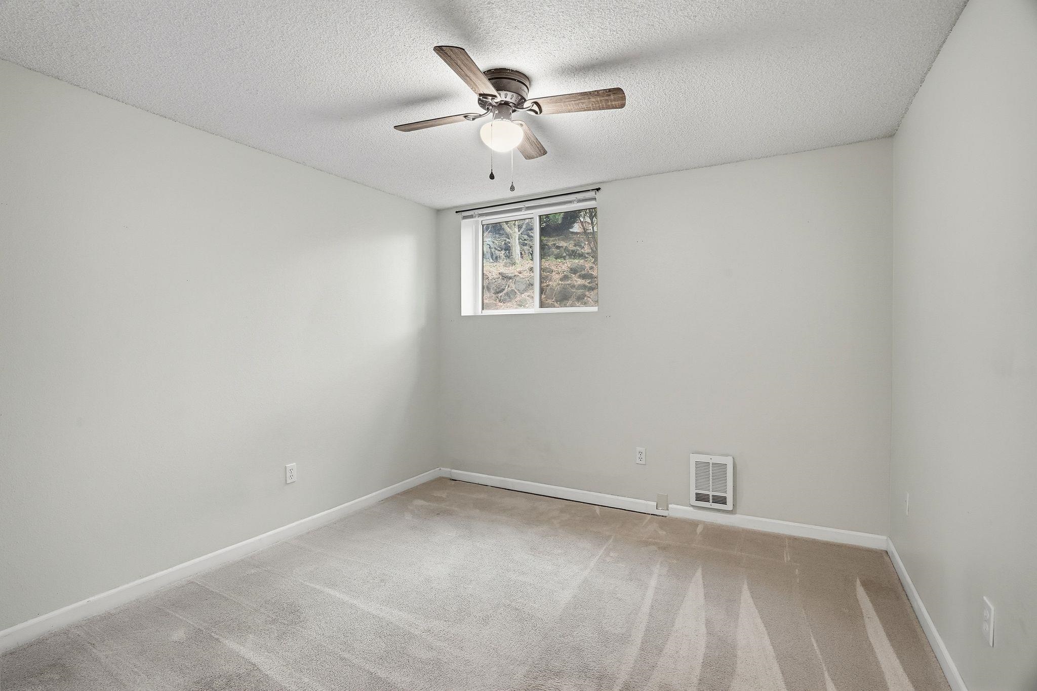 844 W Cliff Dr - Photo 21