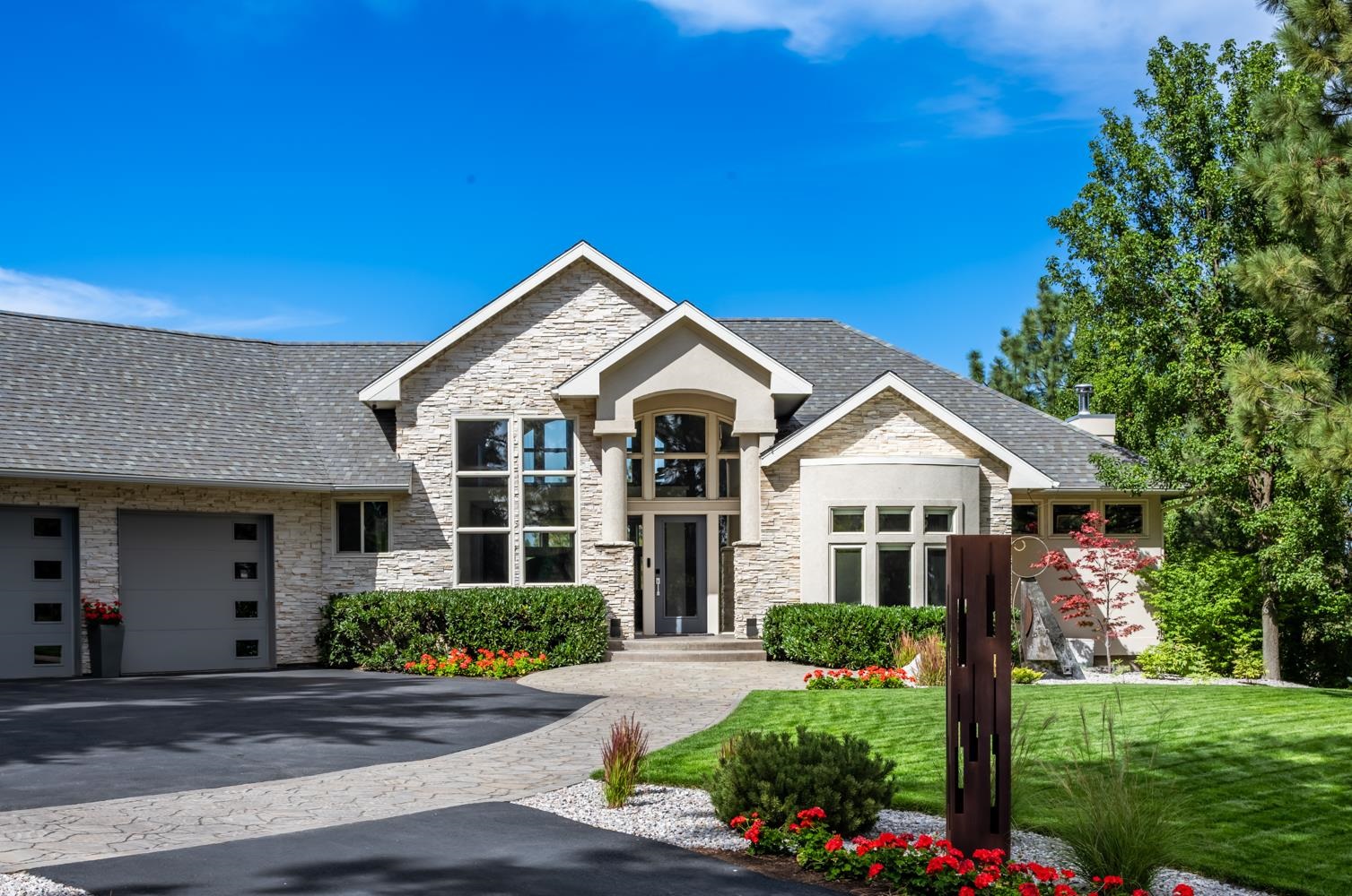 1517 E Wildflower Ln - Photo 3
