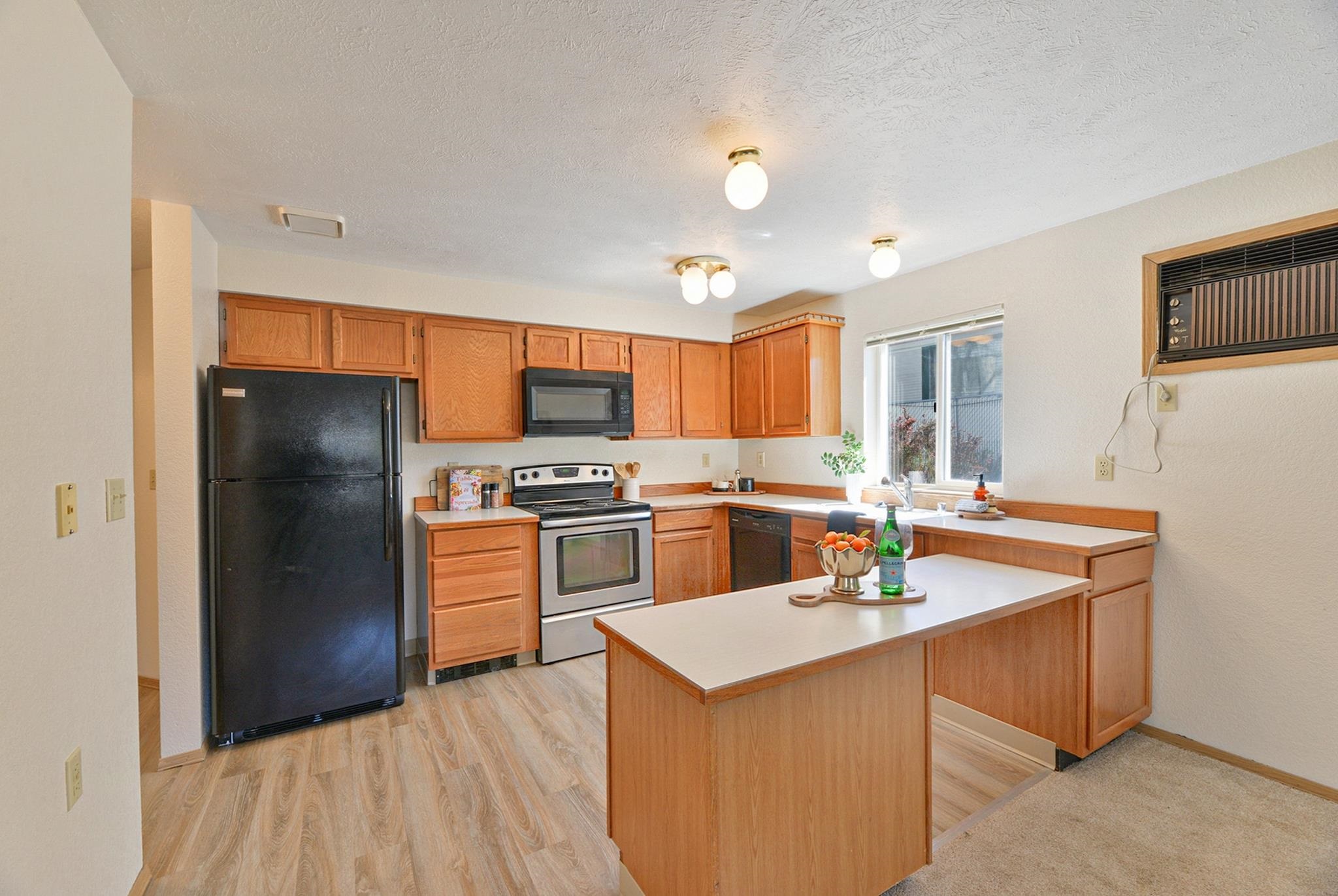912 W Lincoln Pl - Photo 5