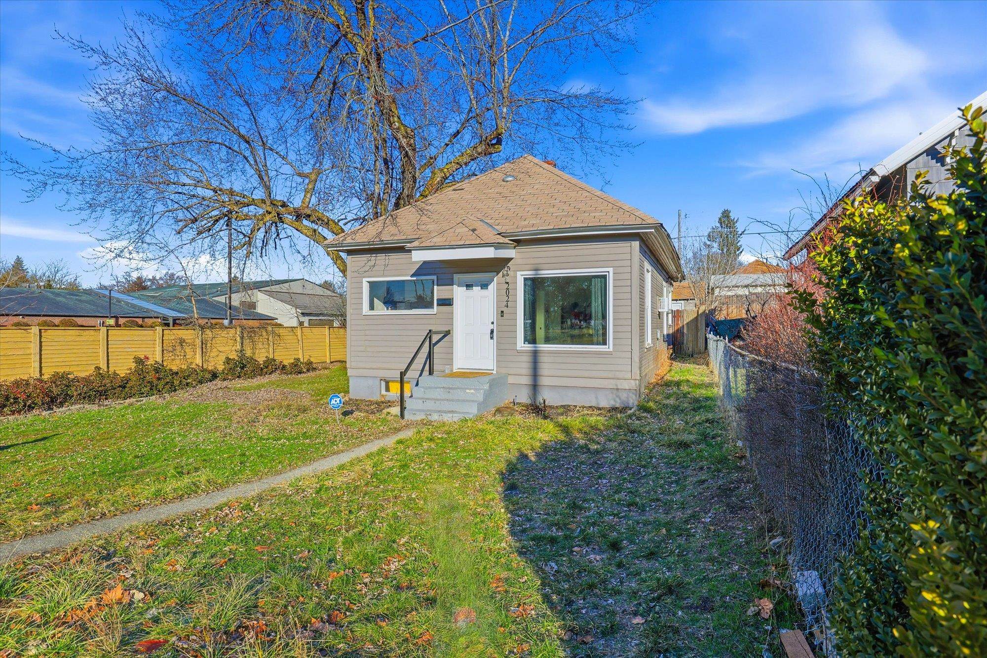 2024 W Spofford Ave - Photo 19