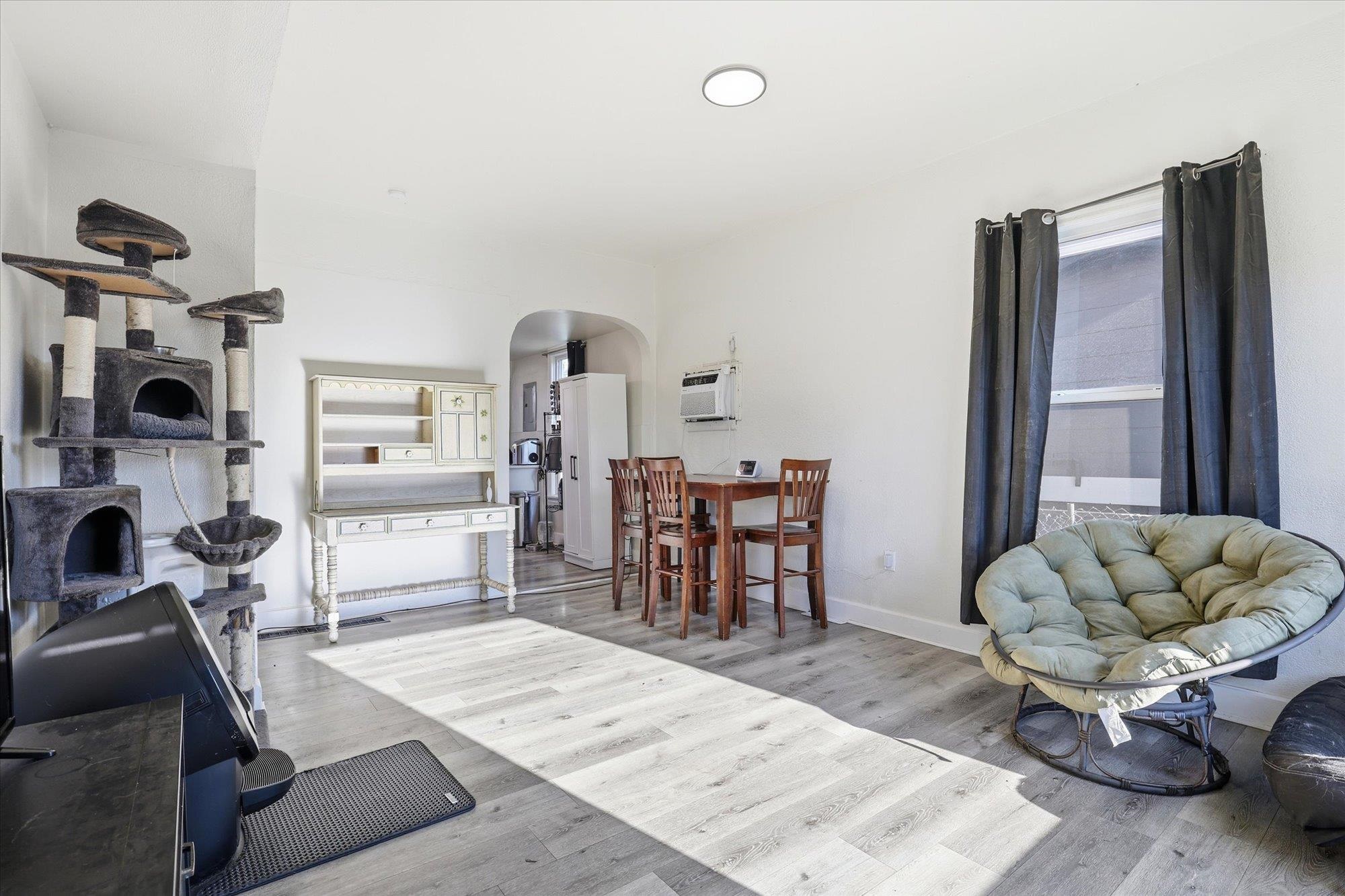 2024 W Spofford Ave - Photo 4