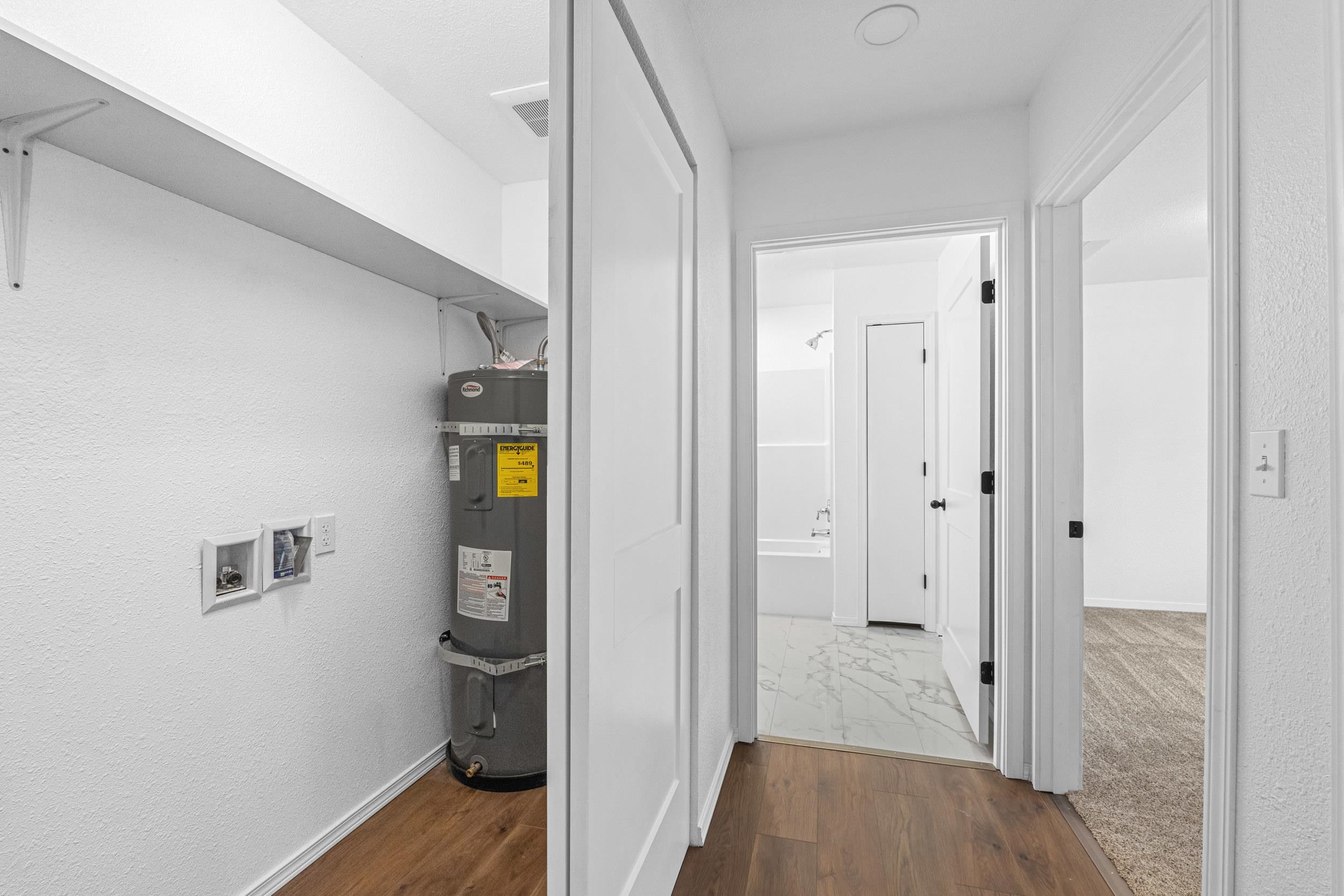 749 N Warren Ave - Photo 23