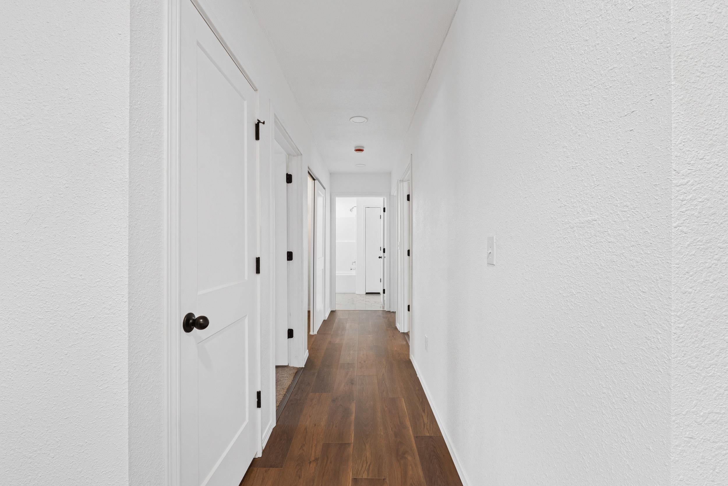 749 N Warren Ave - Photo 24
